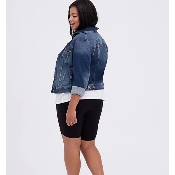 TORRID breast cancer awareness black bike short! - Picture 3 of 4